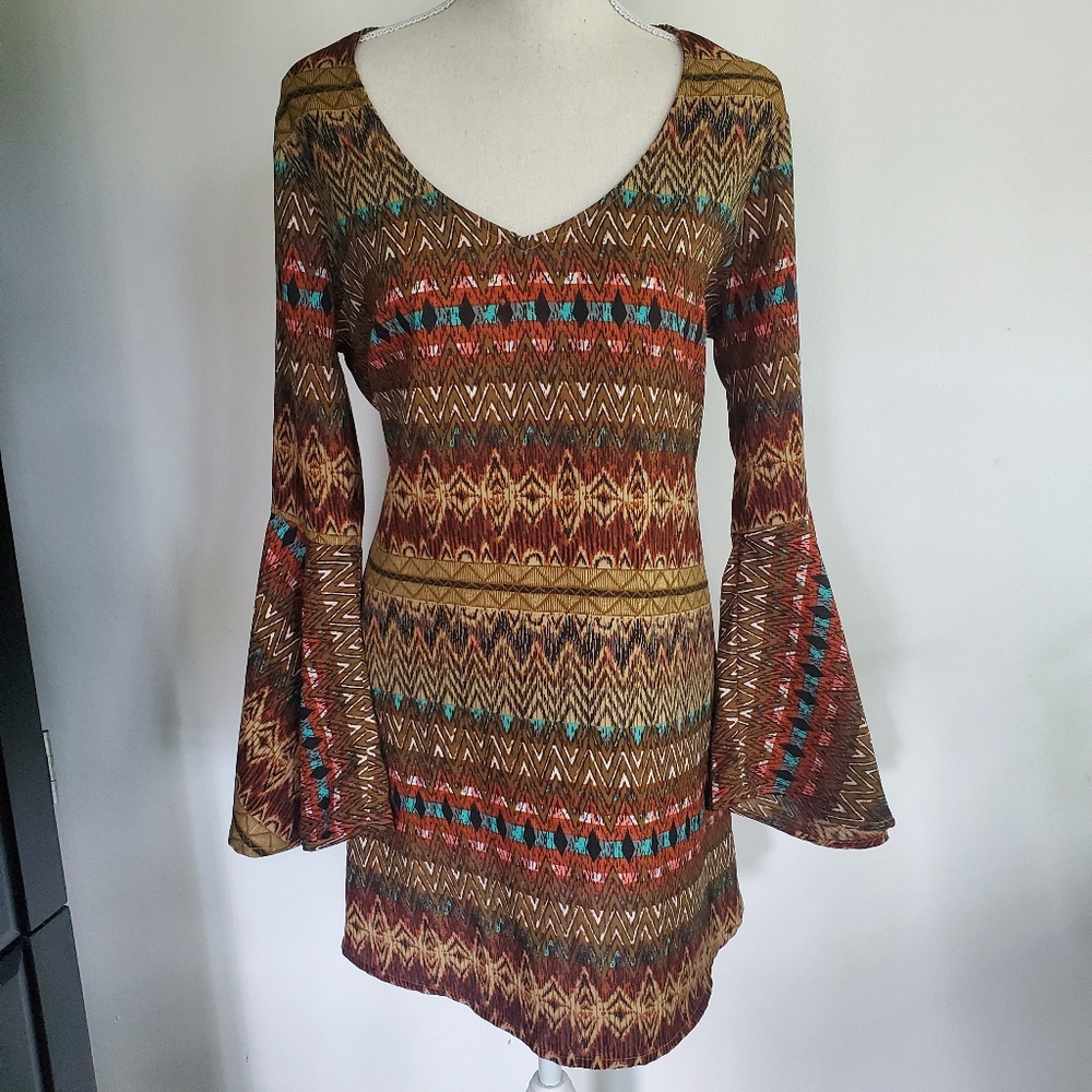 Signature Studio Chevron Bell Sleeved Tunic/Dress